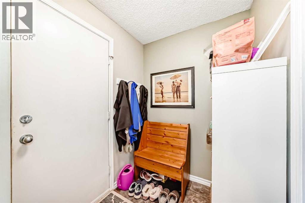 48 Millcrest Way SW - 24