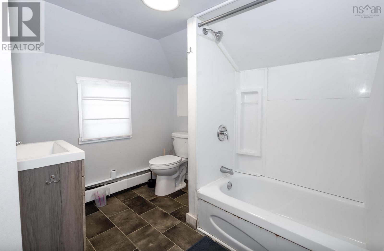 177 Dorchester Street - 13