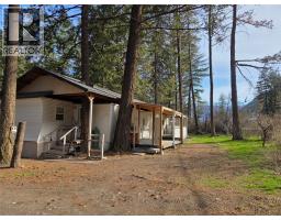 1498 Main Street Unit# 15, Olalla, BC V0X1N6 Photo 18