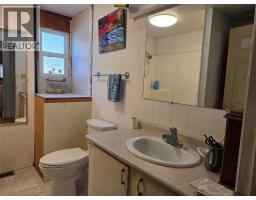 1498 Main Street Unit# 15, Olalla, BC V0X1N6 Photo 10