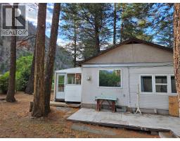 1498 Main Street Unit# 15, Olalla, BC V0X1N6 Photo 28