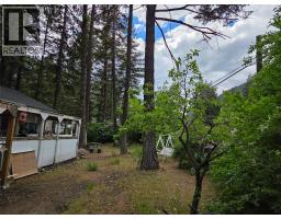 1498 Main Street Unit# 15, Olalla, BC V0X1N6 Photo 16