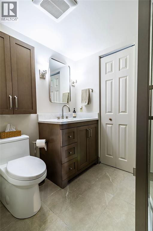 #801 10 VAN ALLEN AVENUE - 16