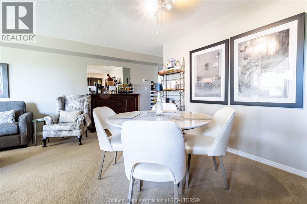 #801 10 VAN ALLEN AVENUE - 31