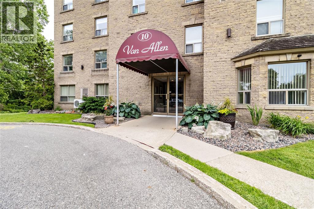 #801 10 VAN ALLEN AVENUE - 4