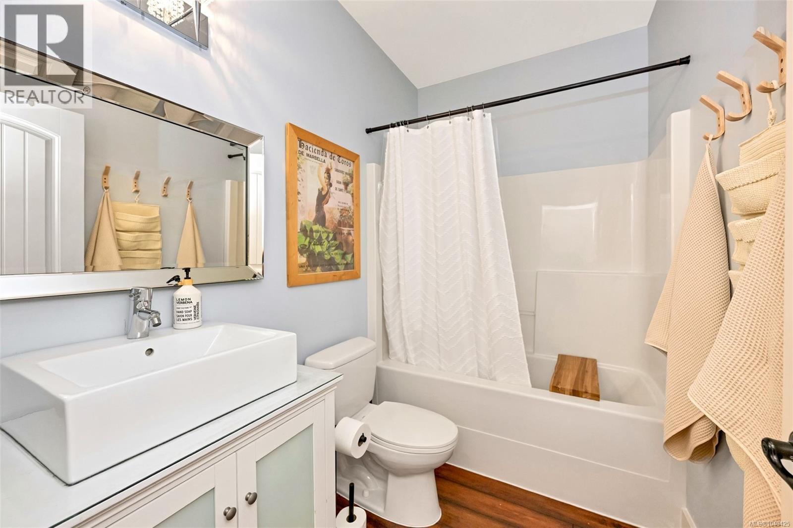 897 Pratt Rd - 30