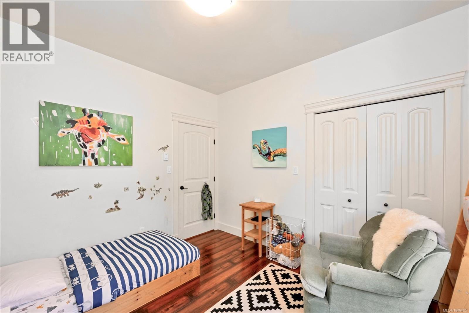 897 Pratt Rd - 27