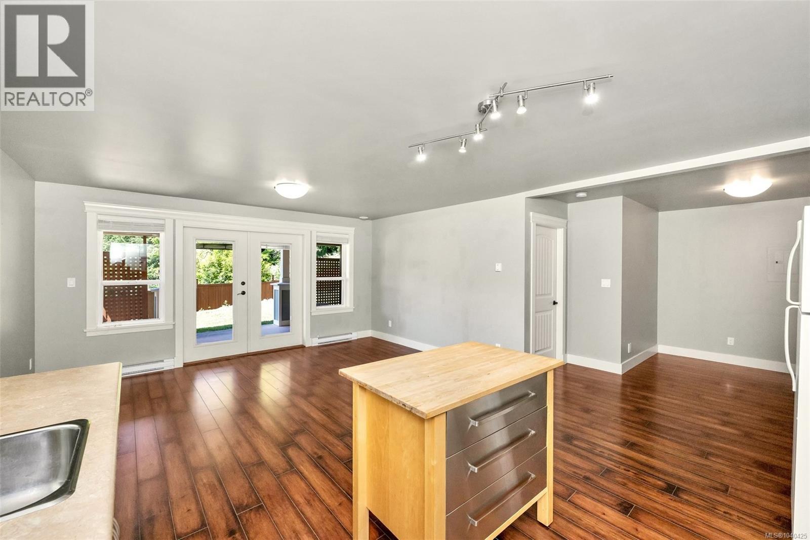 897 Pratt Rd - 51