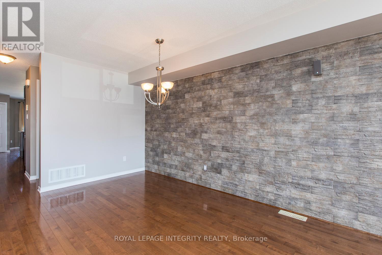 2 Bed, 3 Bath House for Rent in Ottawa – 146 BERRIGAN DRIVE, Ottawa – MLS# X13473674 - Image 18