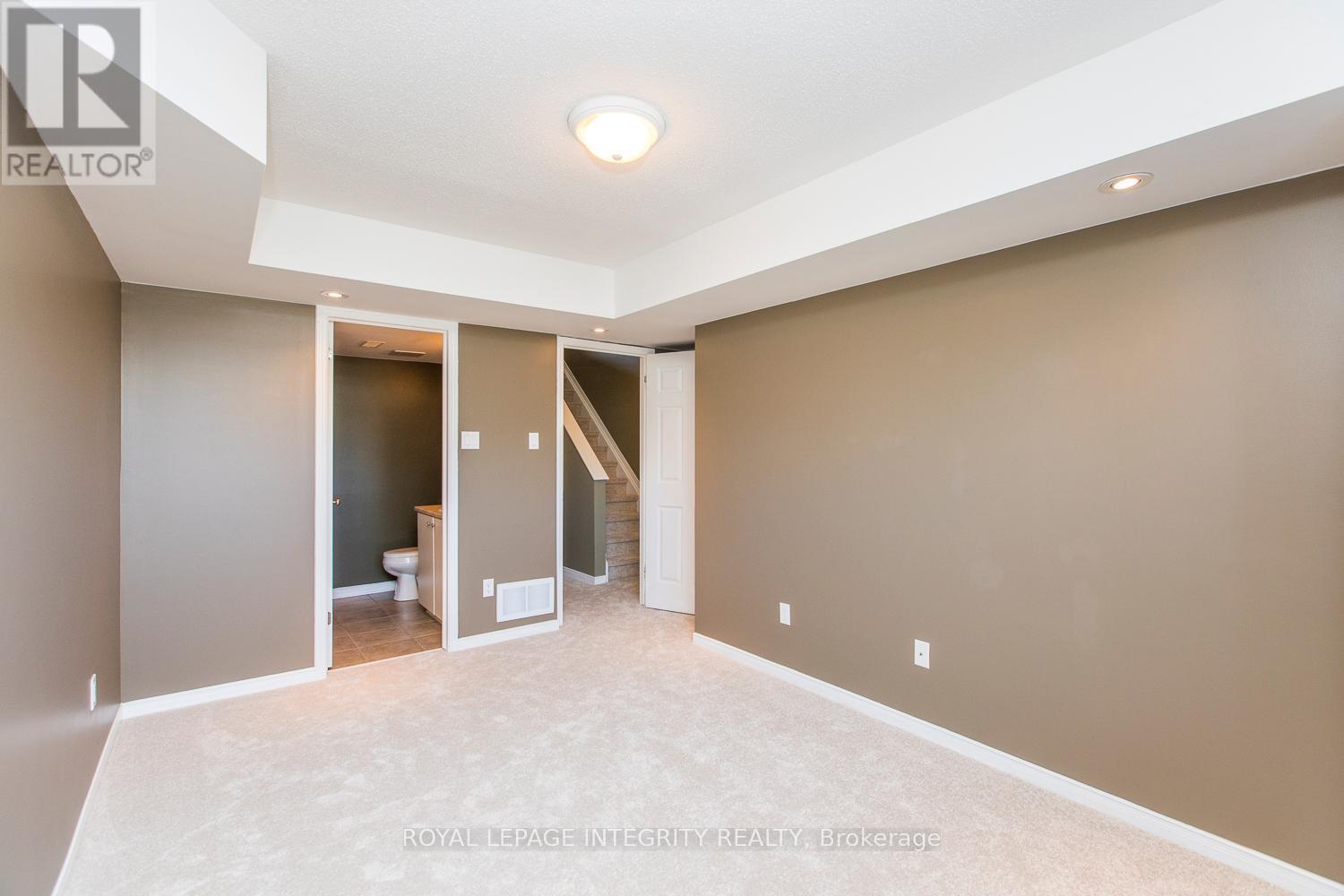 2 Bed, 3 Bath House for Rent in Ottawa – 146 BERRIGAN DRIVE, Ottawa – MLS# X13473674 - Image 23