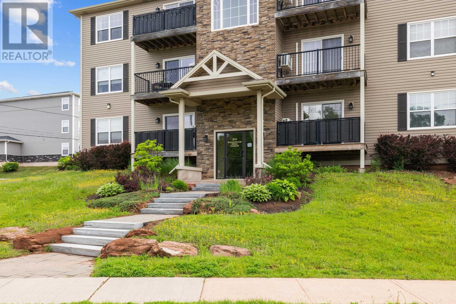 305-204 Shakespeare Drive - 1