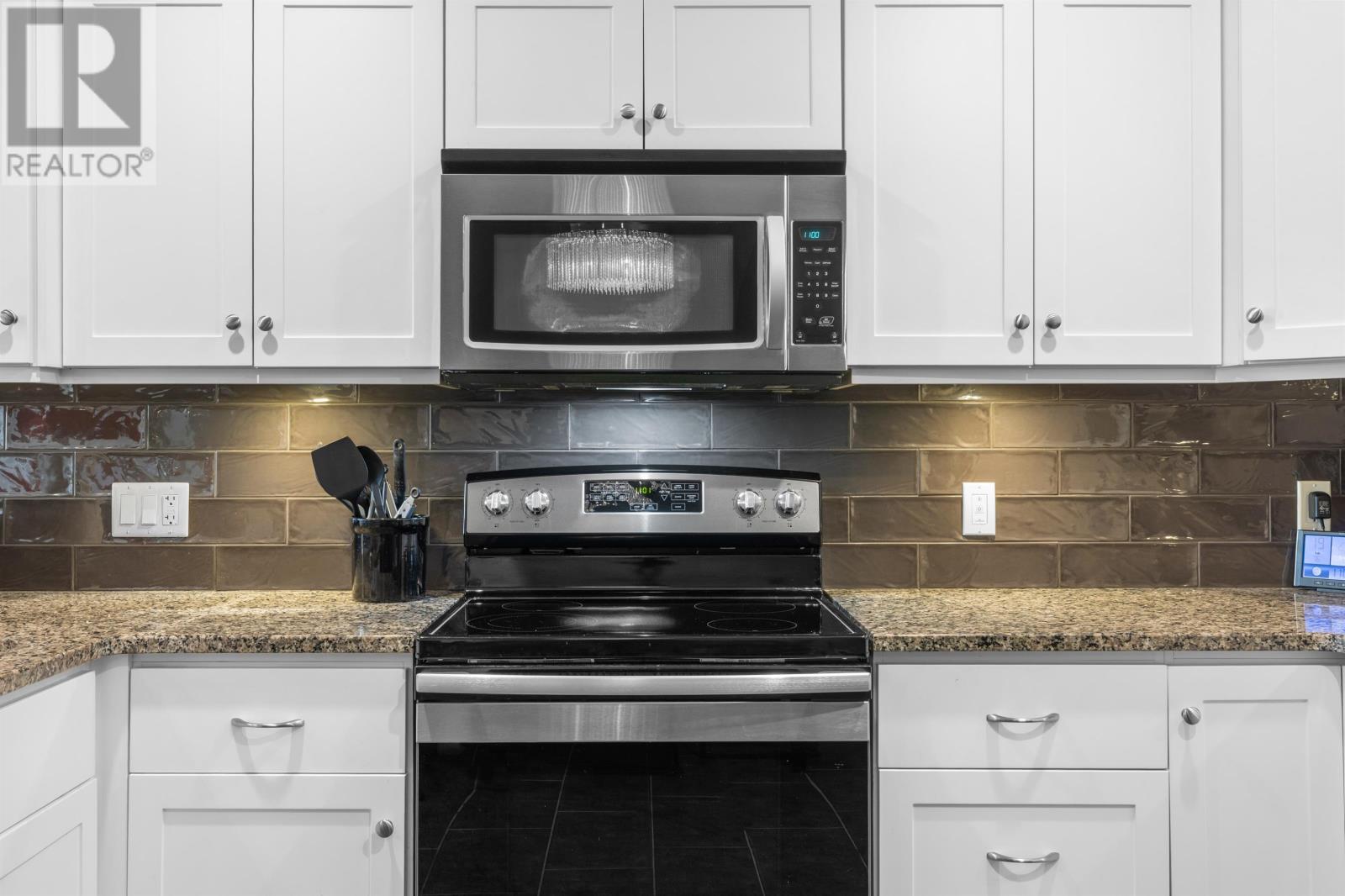 305-204 Shakespeare Drive - 12
