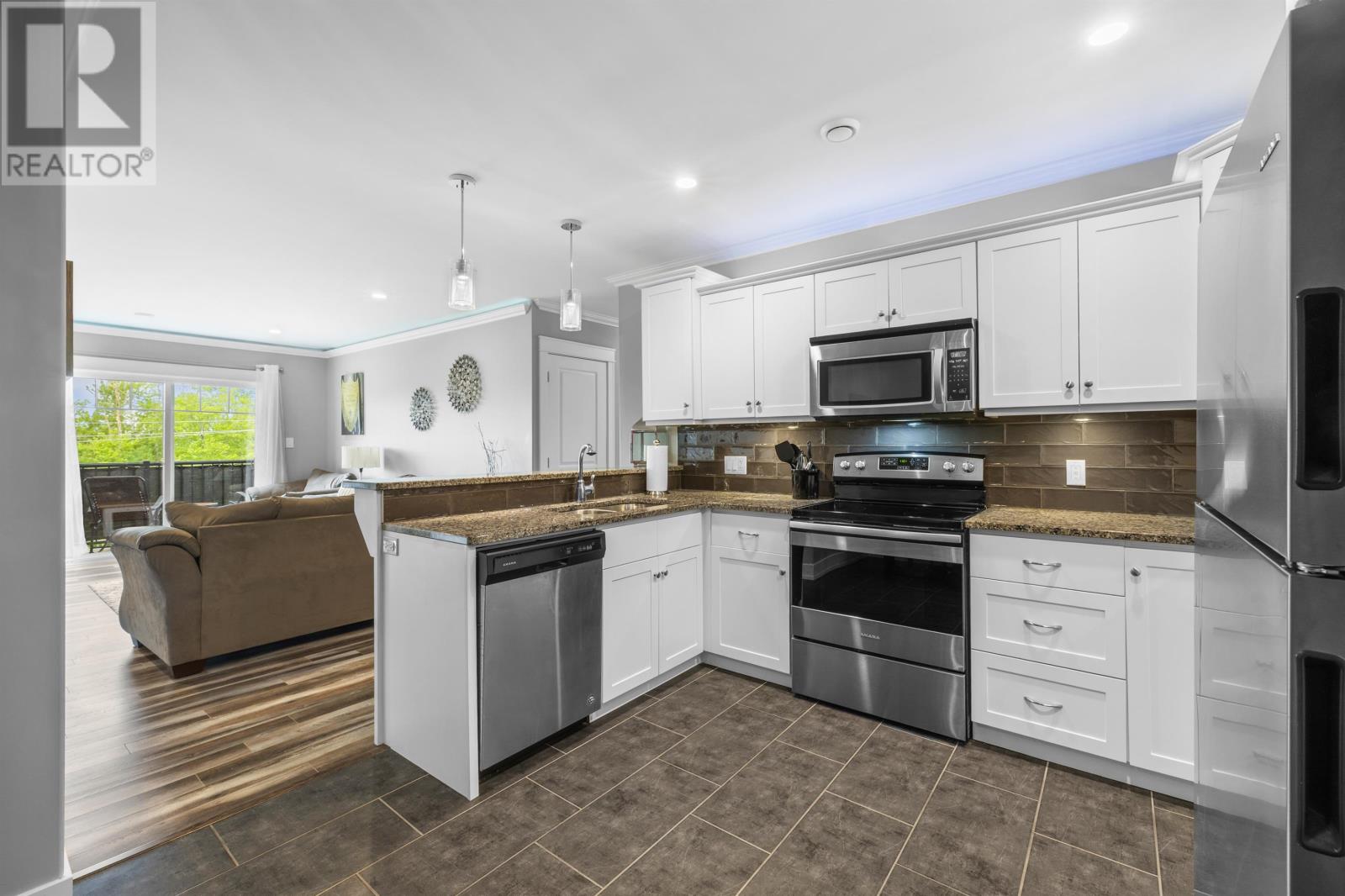 305-204 Shakespeare Drive - 14