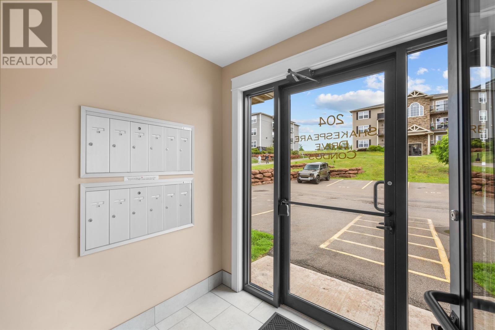 305-204 Shakespeare Drive - 29