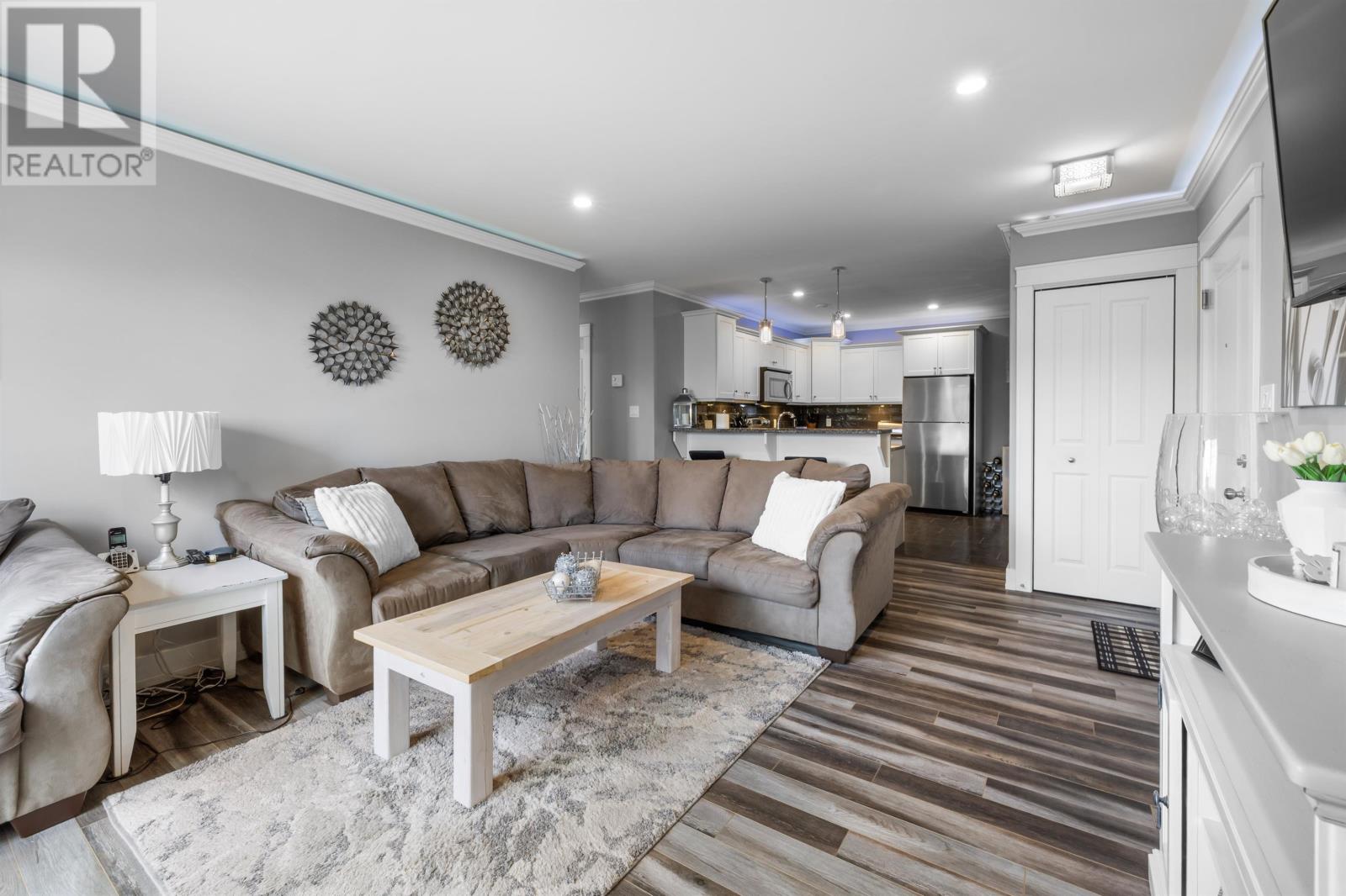 305-204 Shakespeare Drive - 8