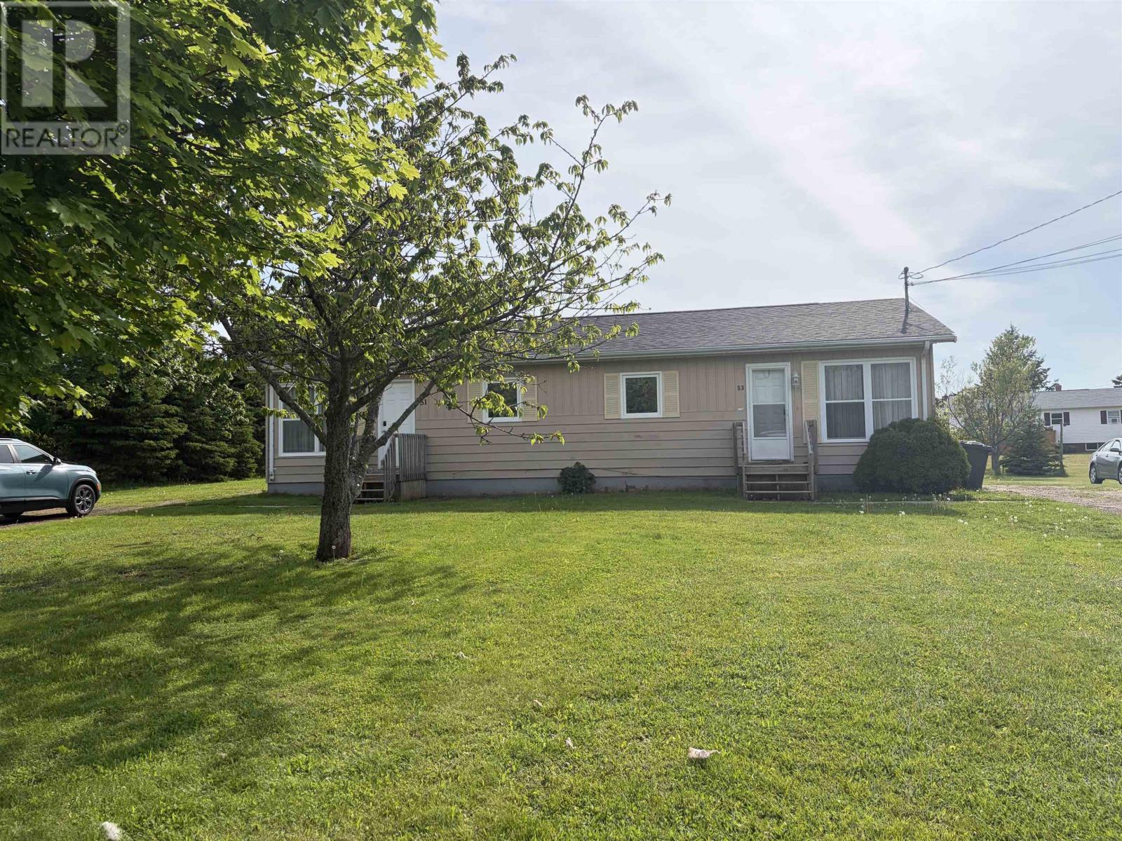 51-53 MATWOOD Drive - 1
