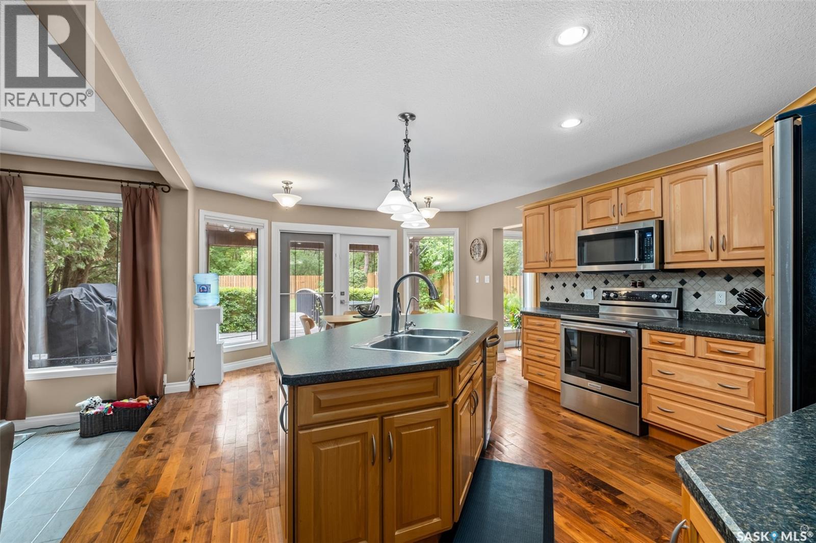 1293 Amos PLACE — photo 11