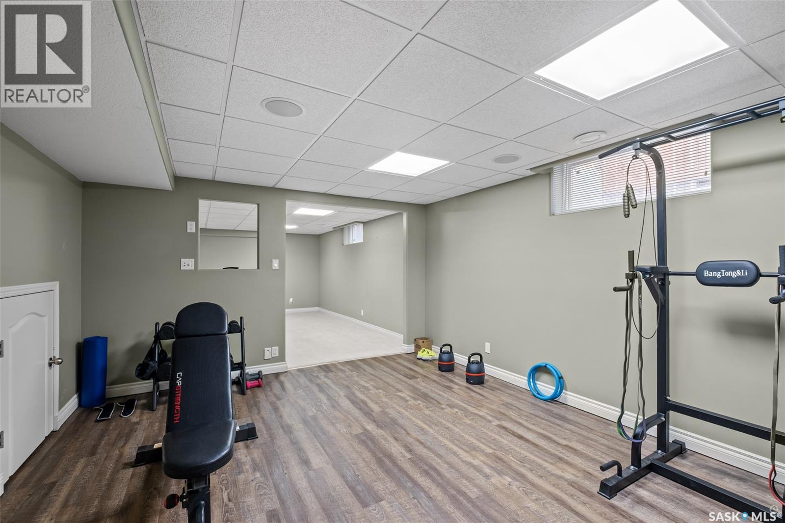1293 Amos PLACE — photo 32