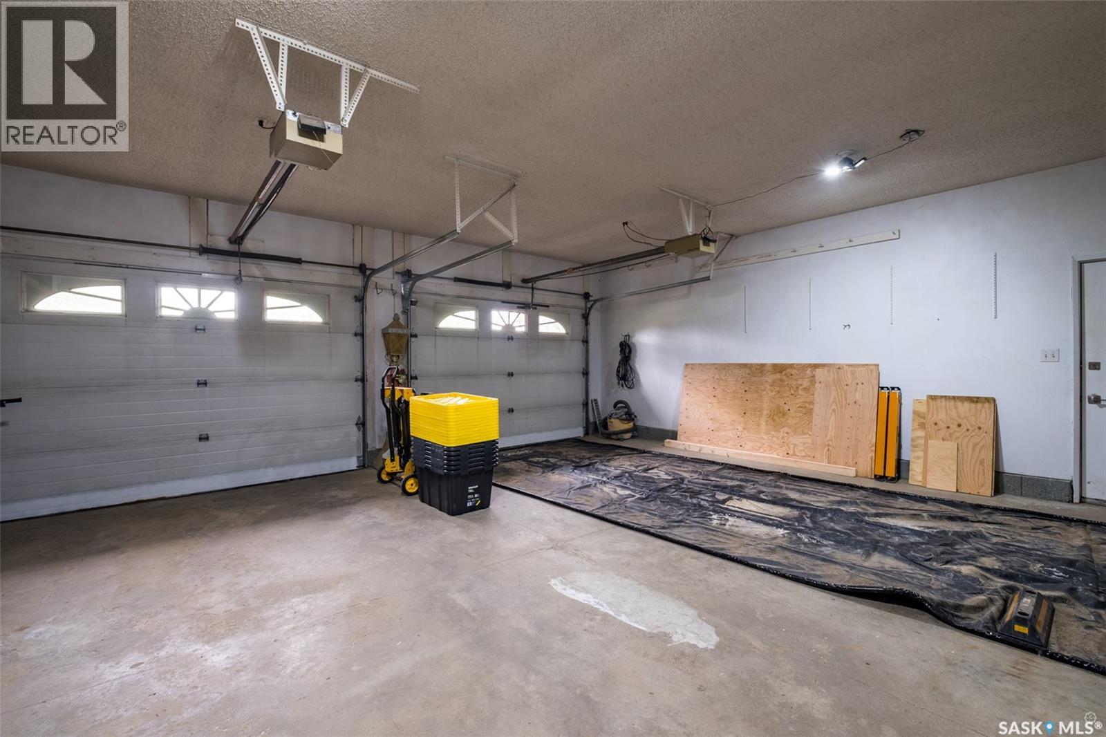 1293 Amos PLACE — photo 37