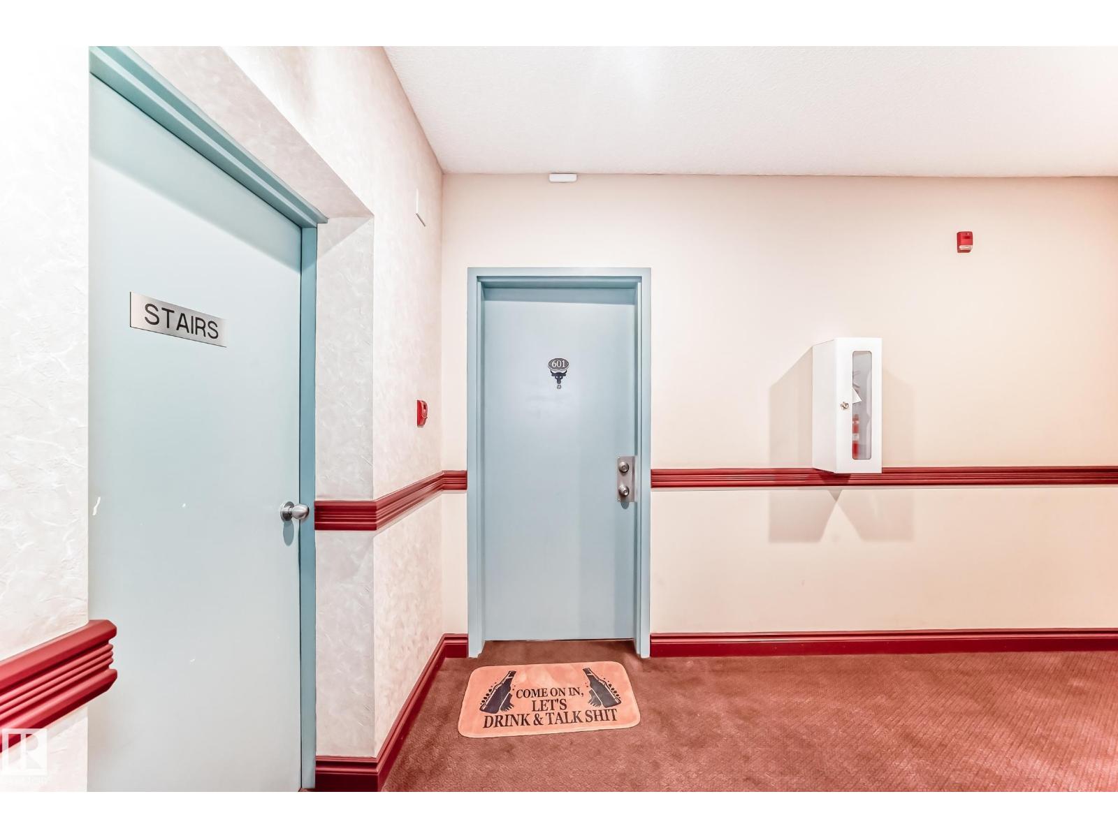 #601 9919 105 ST NW - 14
