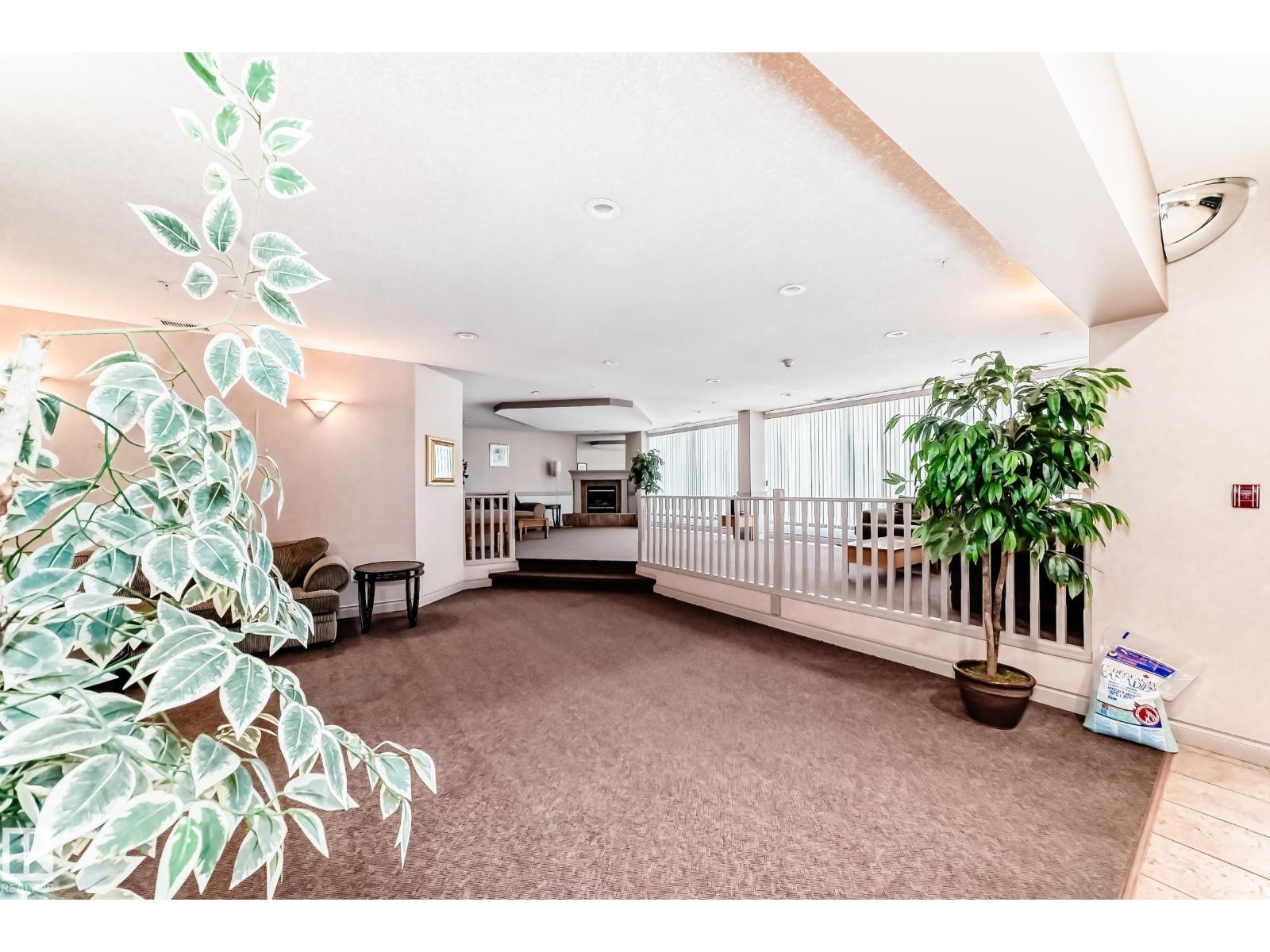 #601 9919 105 ST NW - 19