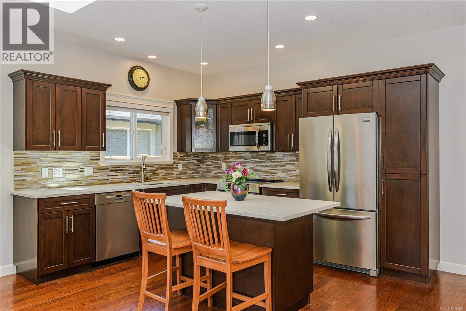 5888 Stonehaven Dr - 10
