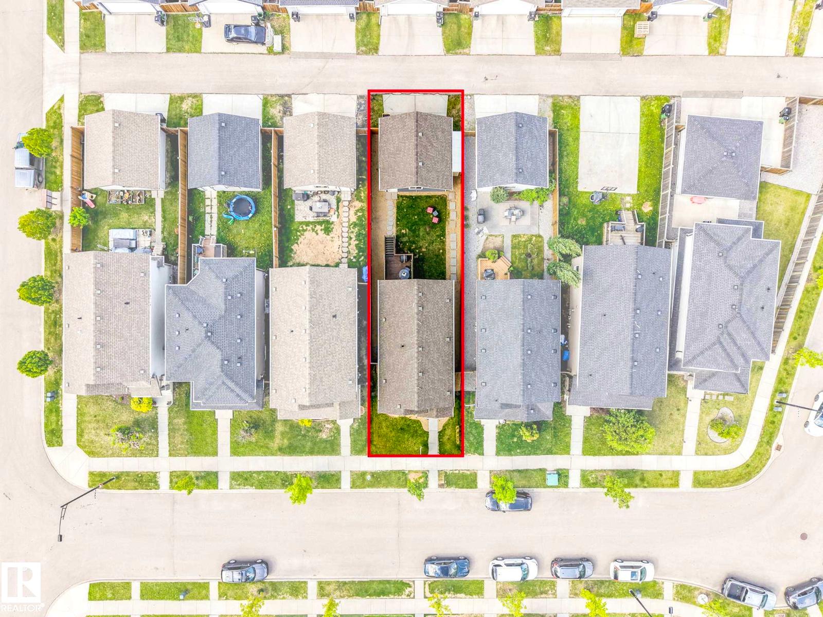16024 12 AV SW — photo 51