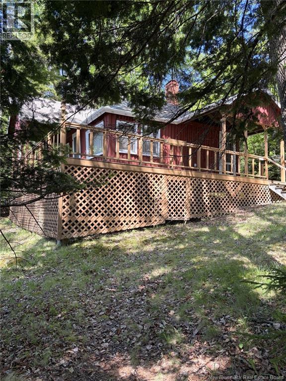 00 Champlain Drive - 1