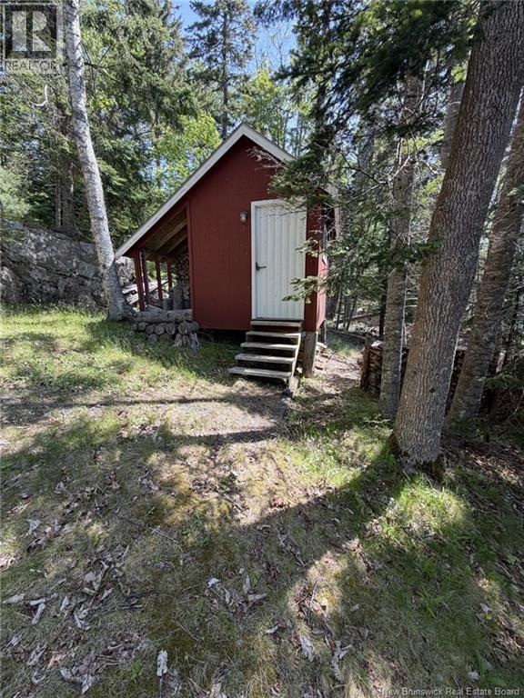 00 Champlain Drive - 24