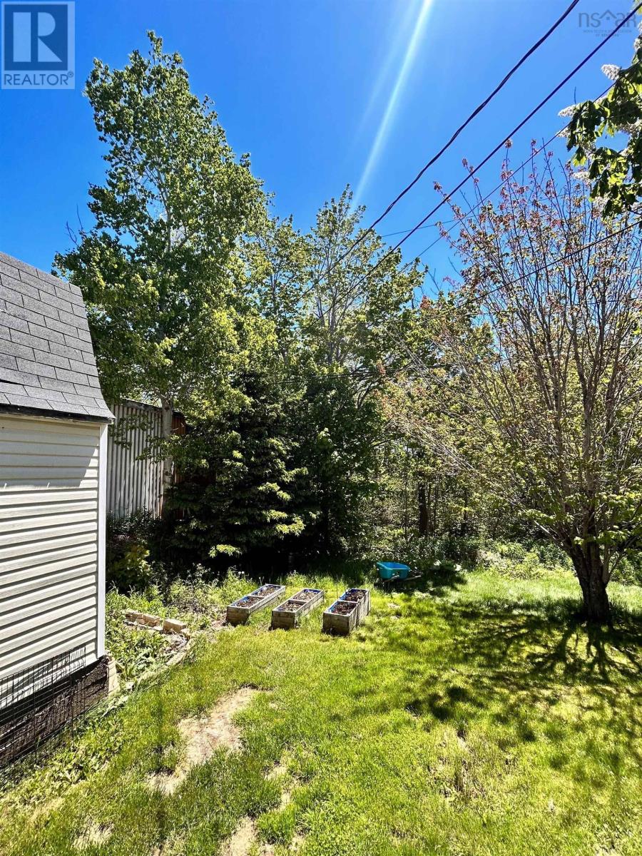 18 Oak Crescent - 37