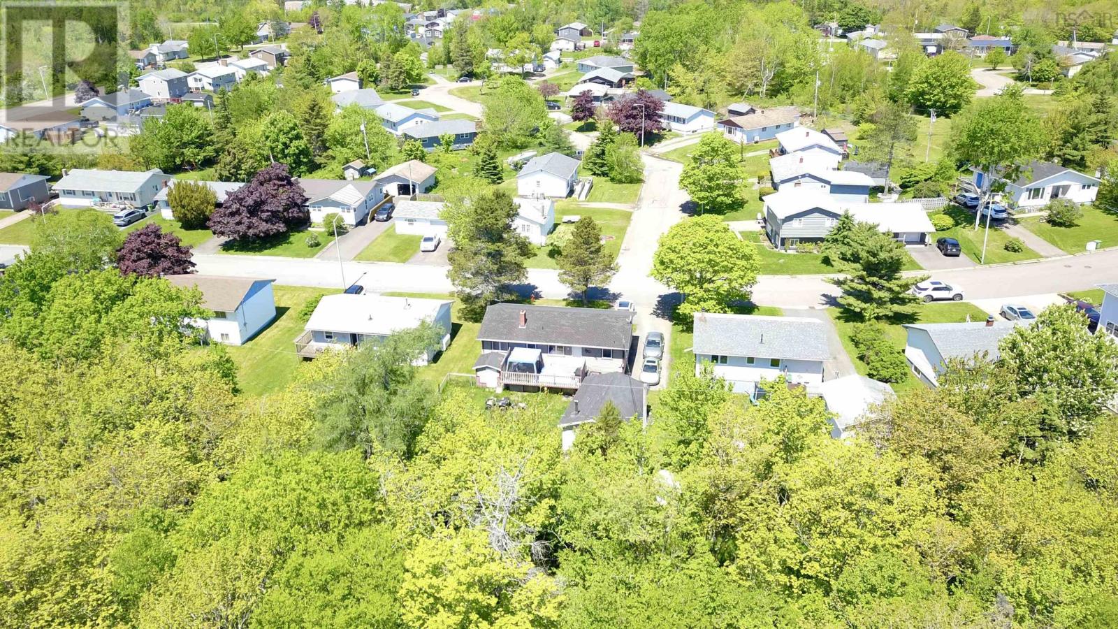 18 Oak Crescent - 47