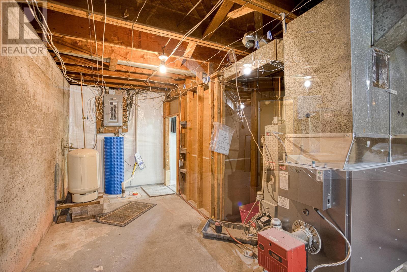 Property 39 of 43 of 305 Beaver Bank Road