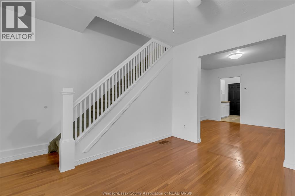 1448 WYANDOTTE STREET West - 6
