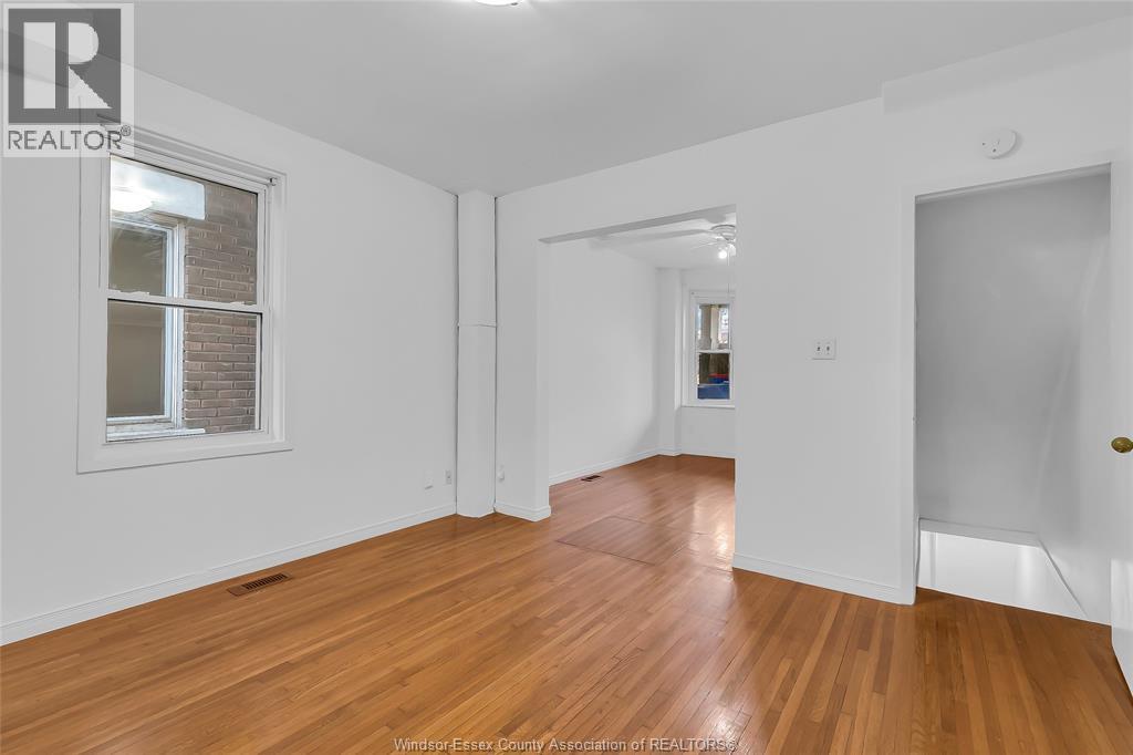 1448 WYANDOTTE STREET West - 9
