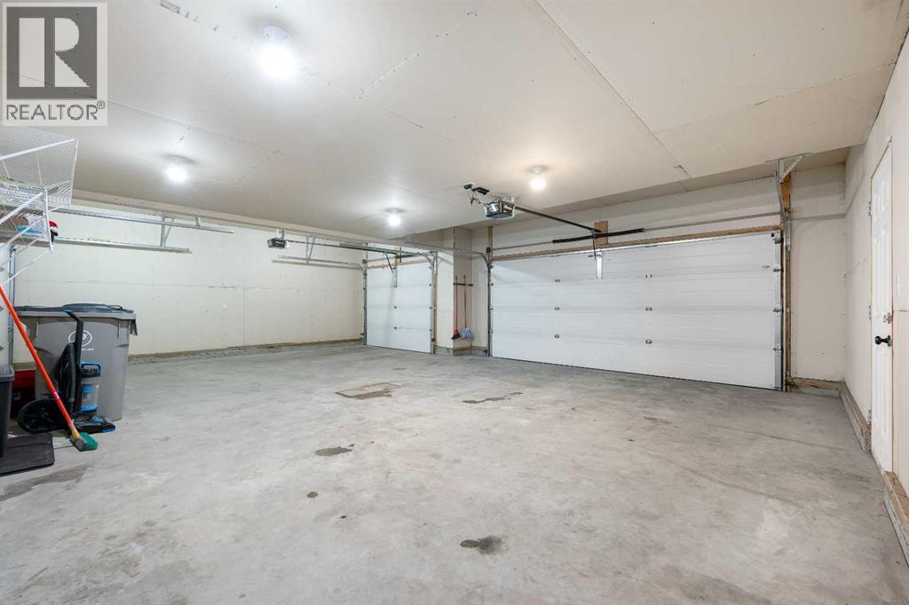 7408 29 Street — photo 30