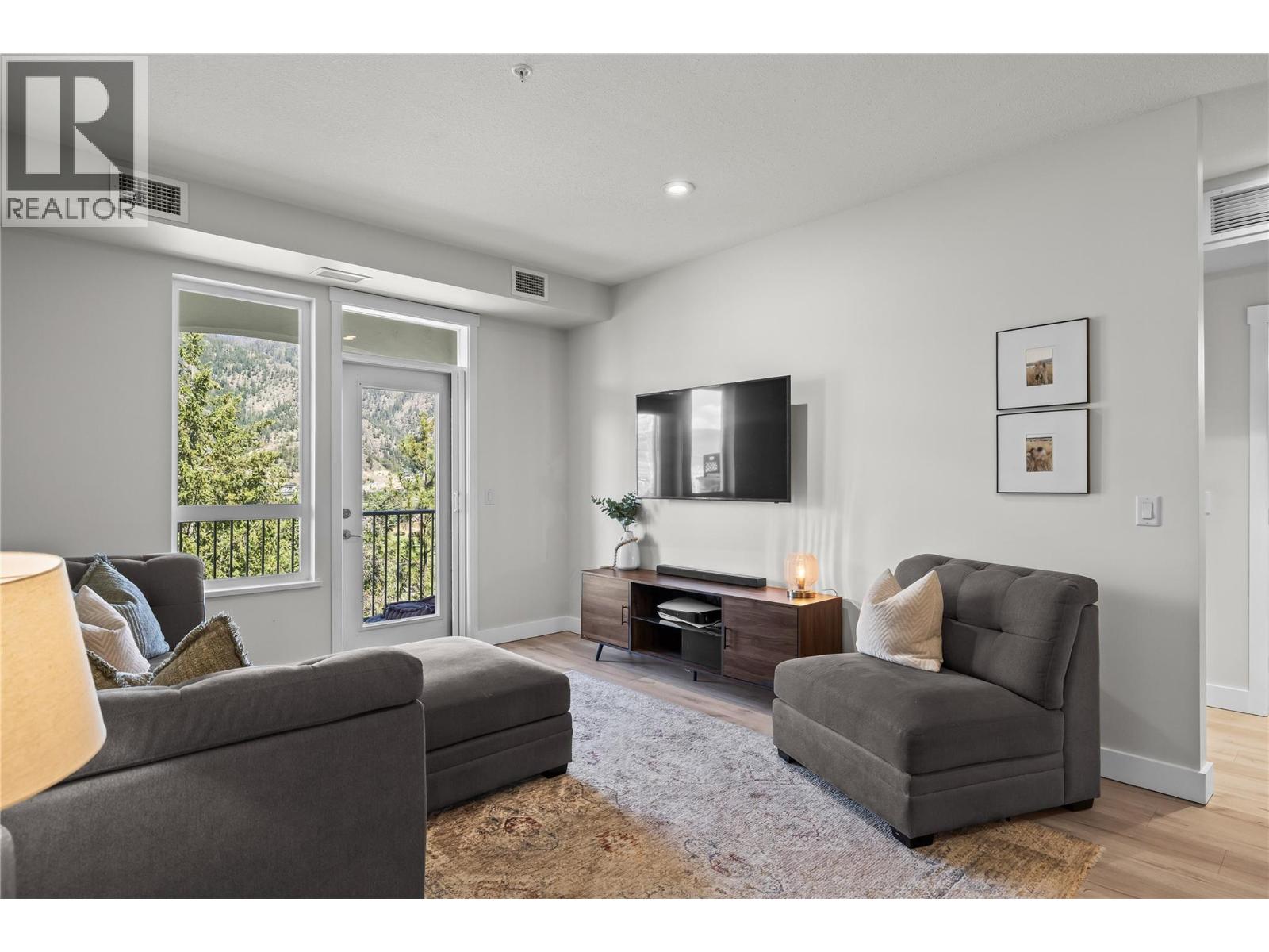 1112 2210 Upper Sundance Drive, West Kelowna