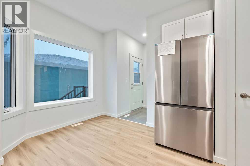 407 Strathcona Circle - 9