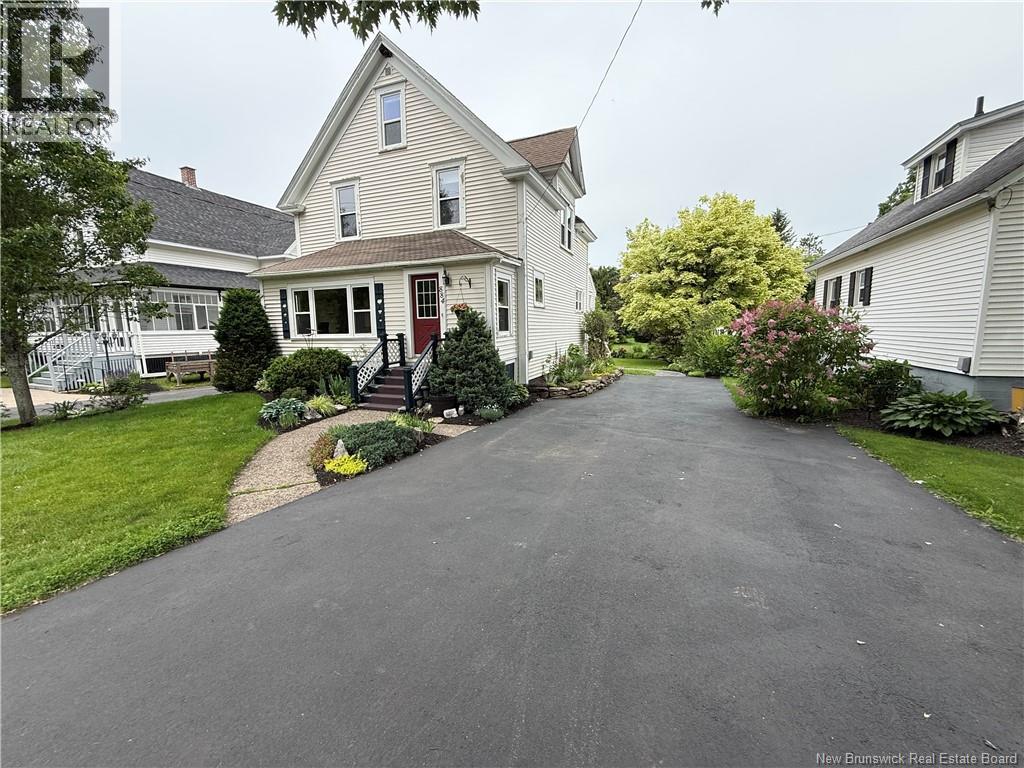 884 Main Street - 1