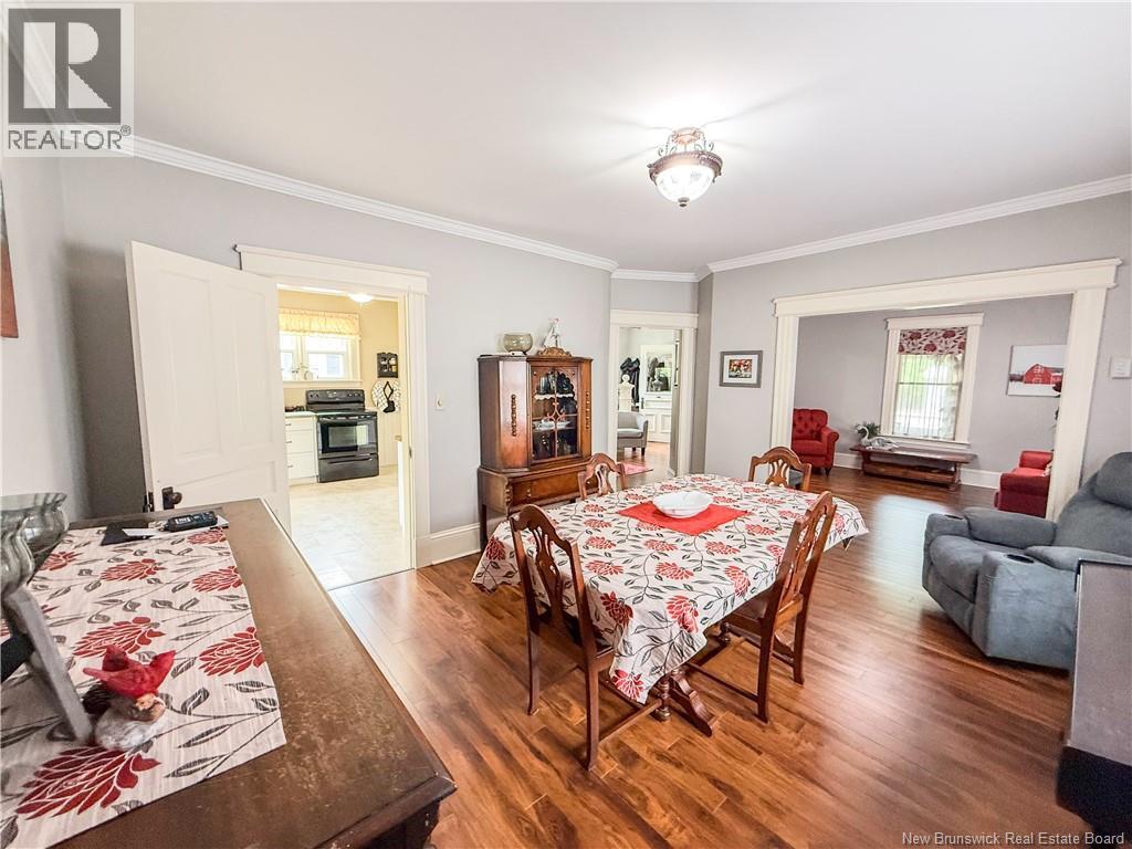 884 Main Street - 10
