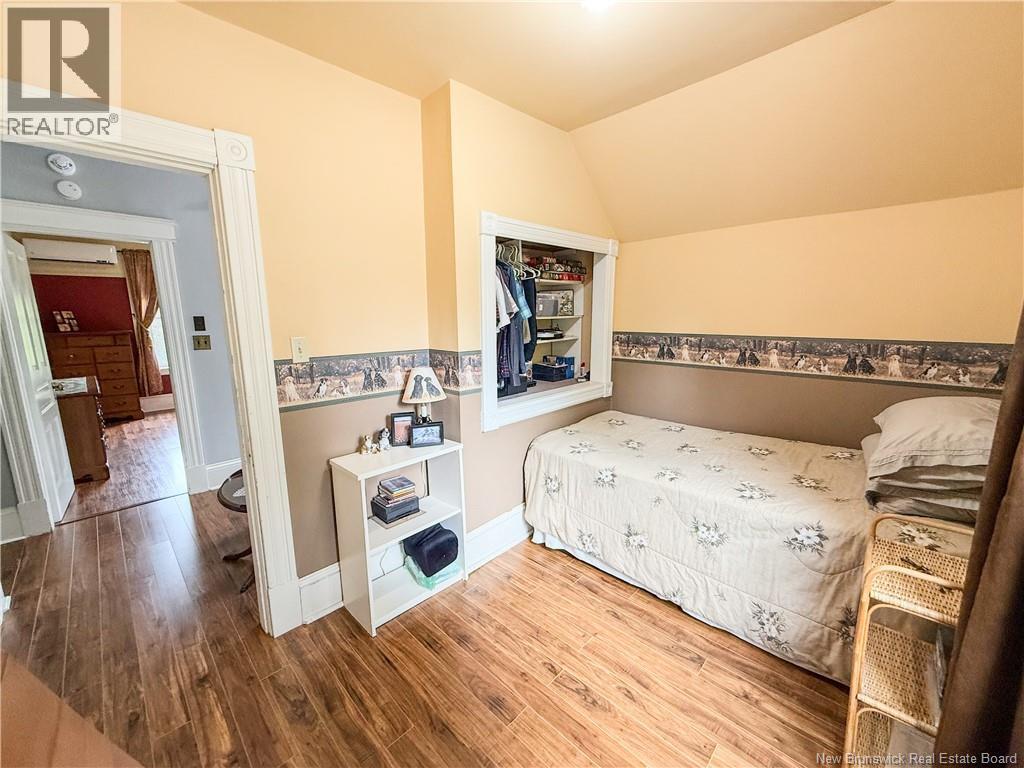 884 Main Street - 22