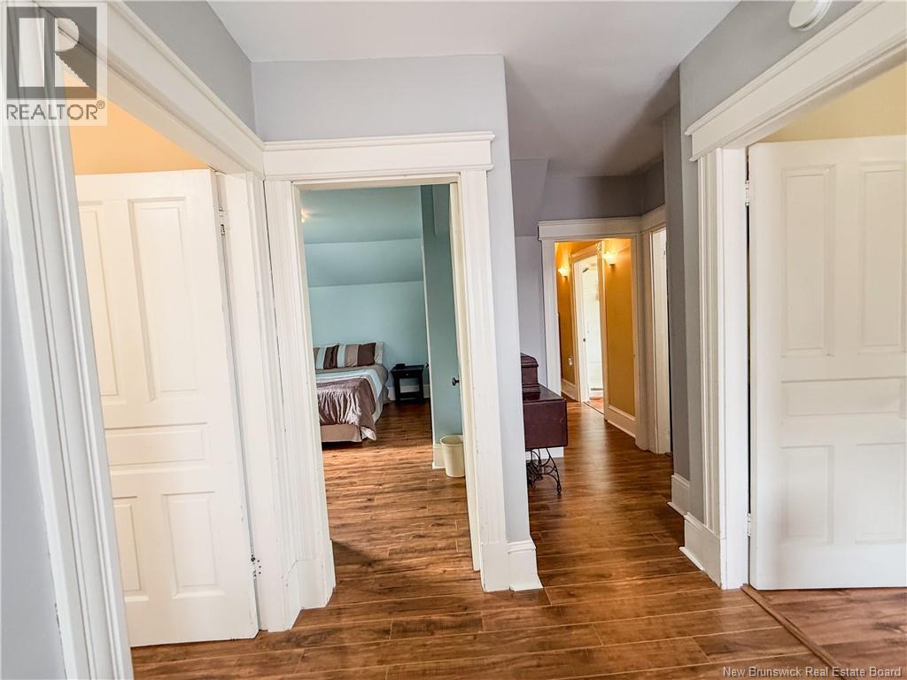 884 Main Street - 23