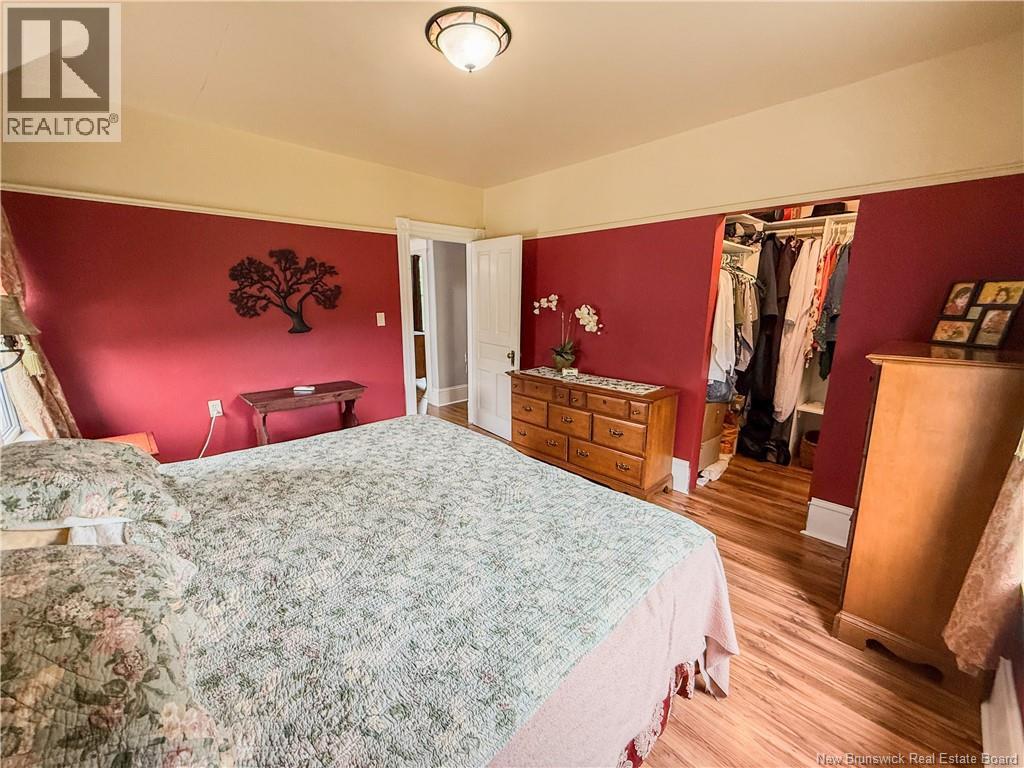884 Main Street - 26