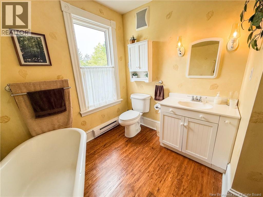 884 Main Street - 29