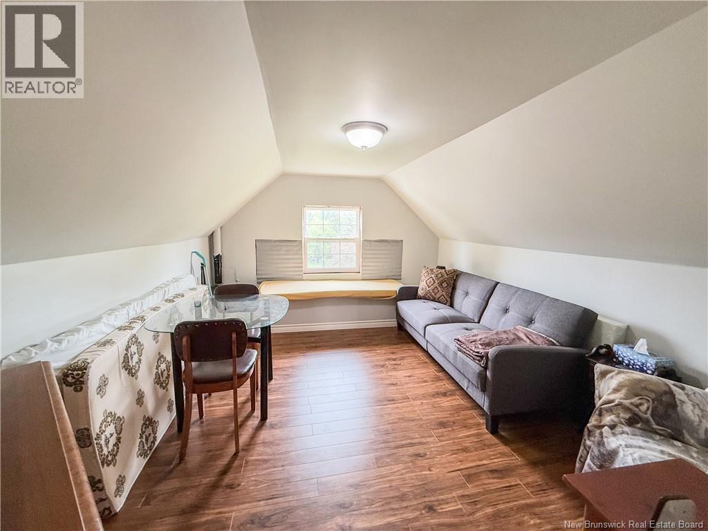 884 Main Street - 34
