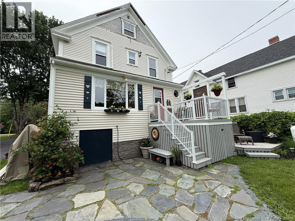 884 Main Street - 36