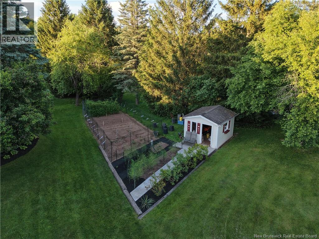 884 Main Street - 40