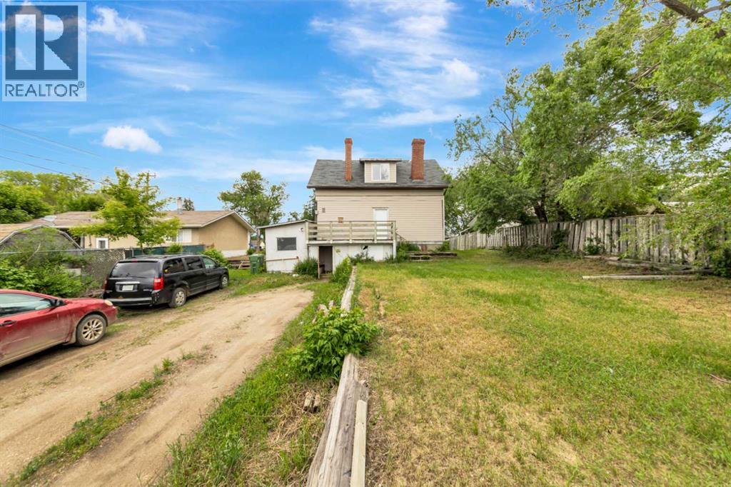 4825 45 Street - 16