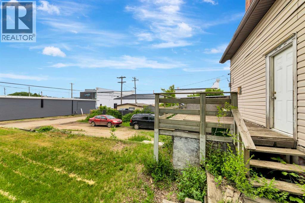 4825 45 Street - 18