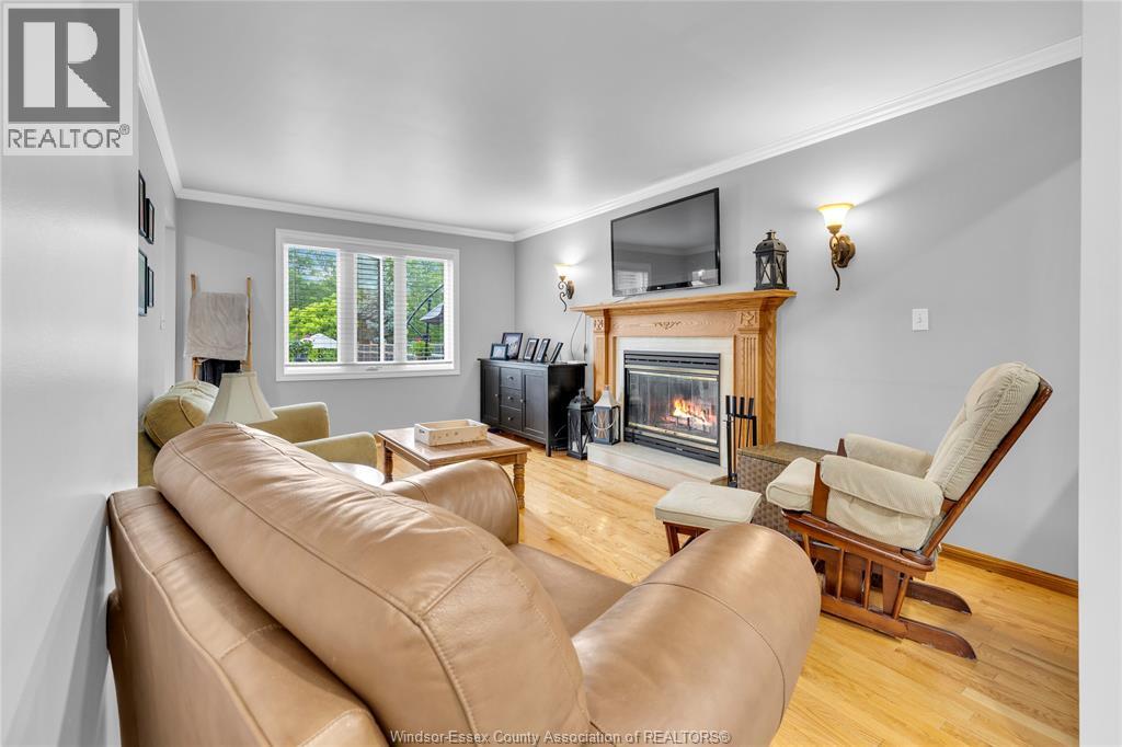 555 MICHAEL DRIVE - 13