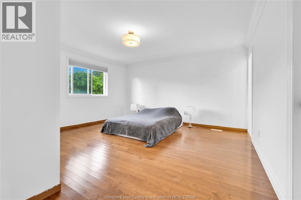 555 MICHAEL DRIVE - 16